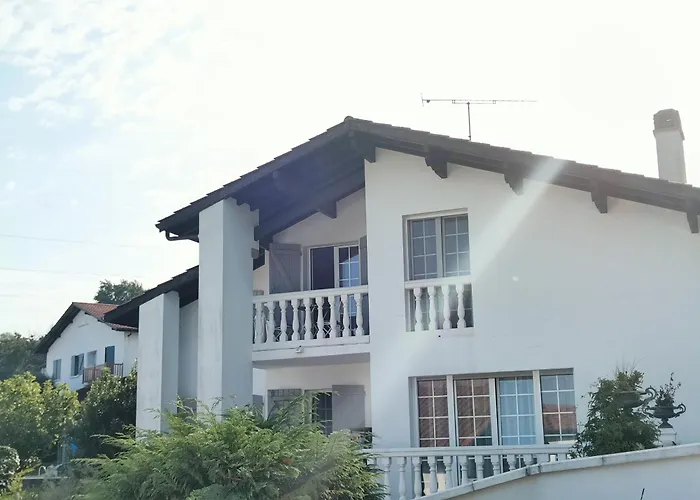 Coqueto Apartamento En Hendaya